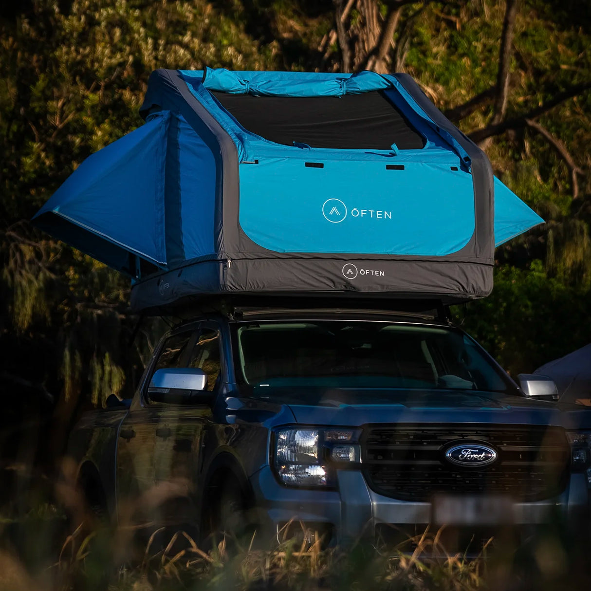 Often Amphibious Inflatable Rooftop Tent